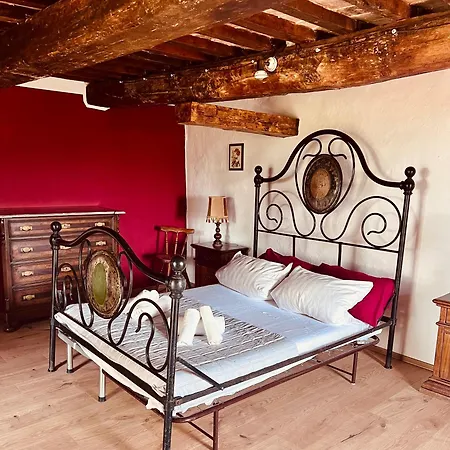 Podere Acquarello Apartment